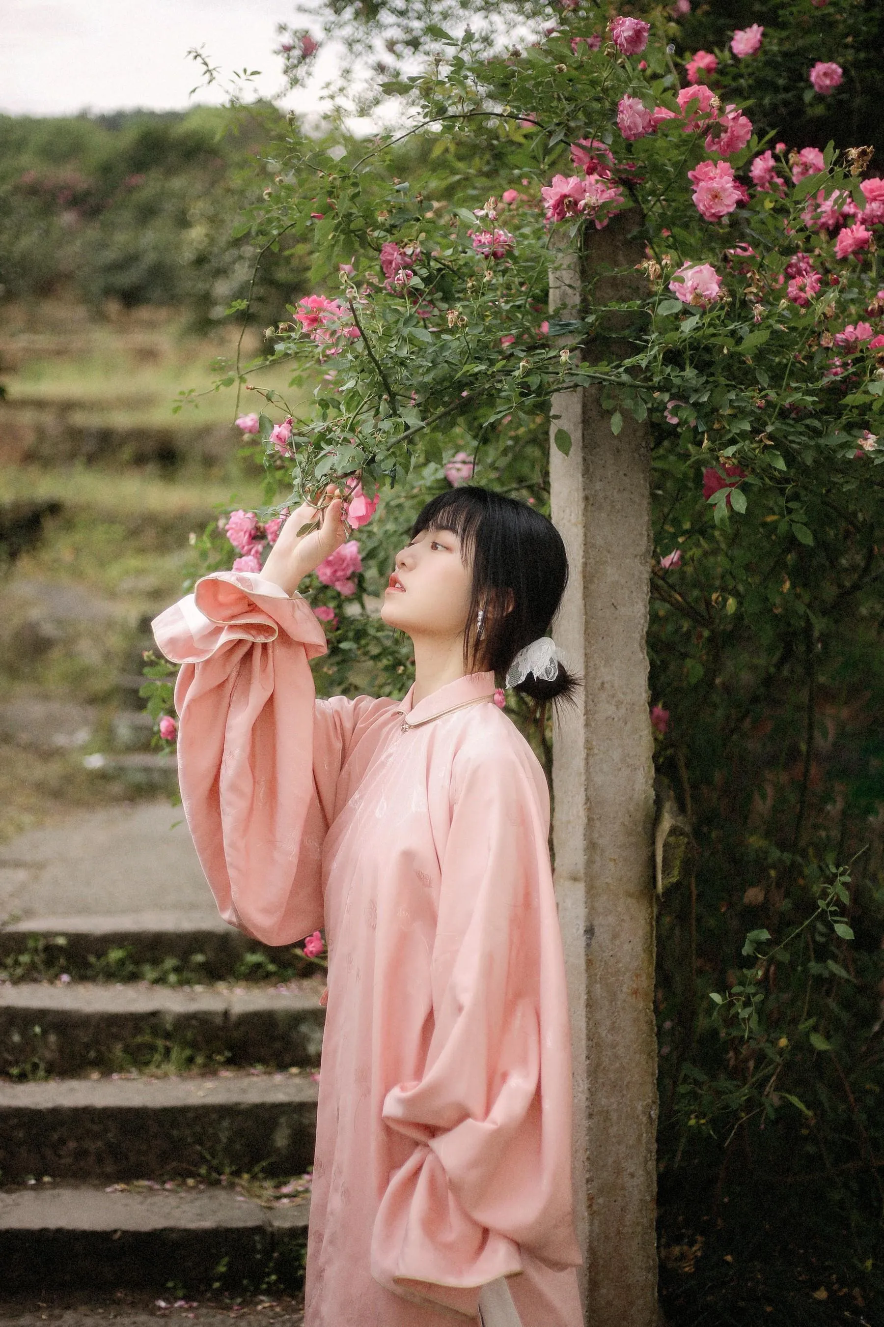 [YITUYU艺图语]2022.09.22 蔷薇花开 panniling [30P]插图6